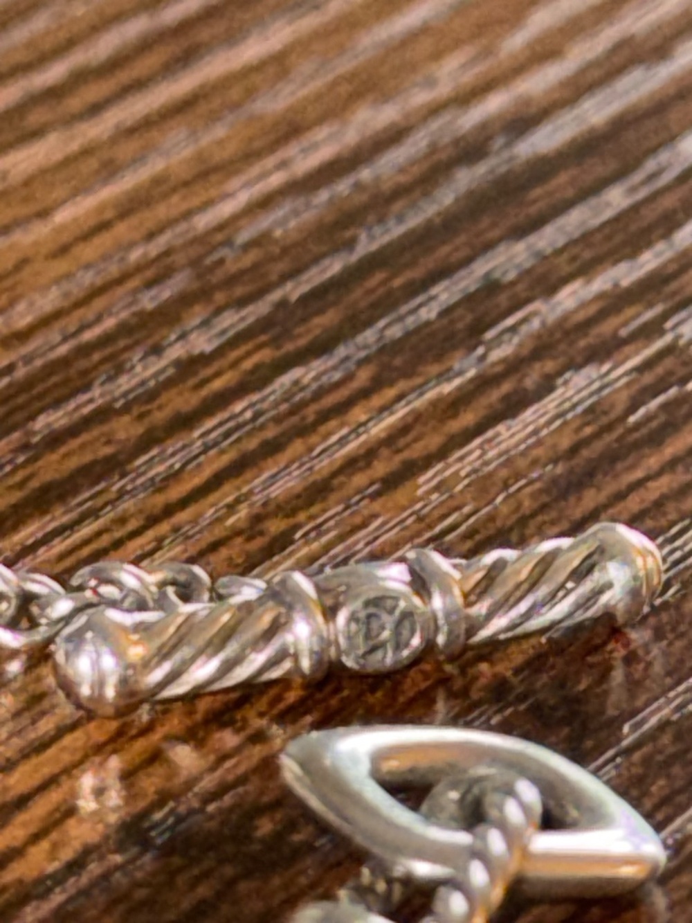 David Yurman Sterling Sliver with 18K Yellow gold heart charm bracelet - Picture 4 of 5